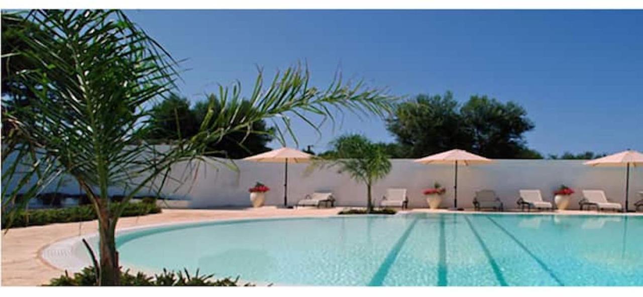 Room In Bb - Stunning Quadruple Room In Ancient Masseria Near The Sea In A Quiet Olive Trees Ostuni Exteriör bild